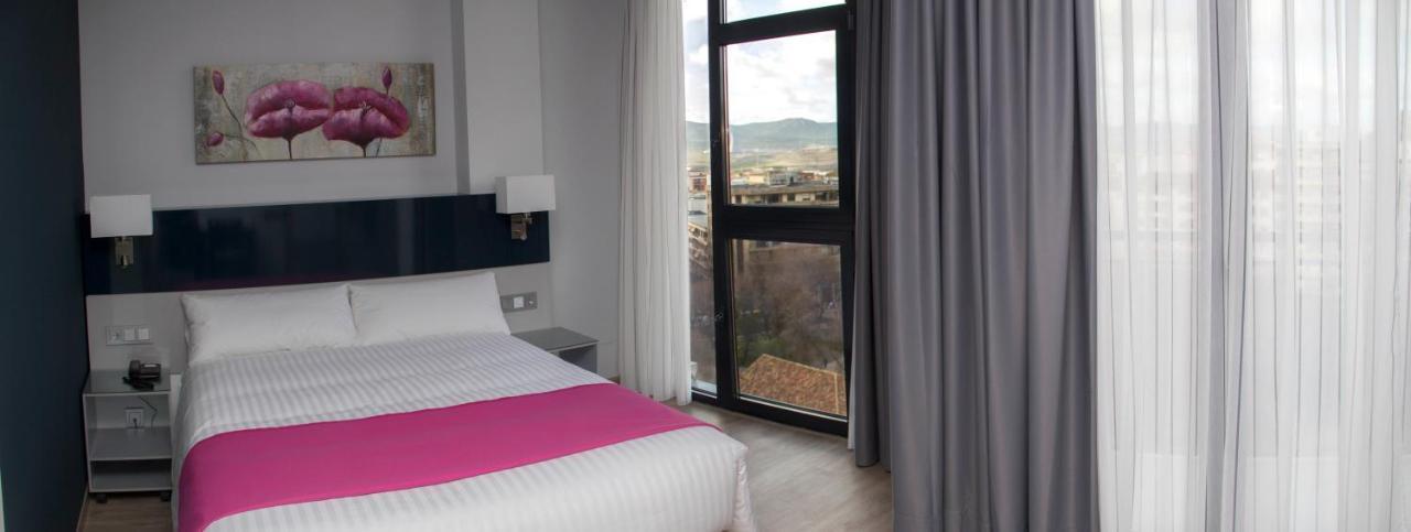Hotel Santa Eulalia Пуертольяно Екстер'єр фото