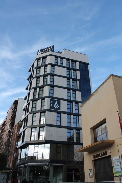 Hotel Santa Eulalia Пуертольяно Екстер'єр фото